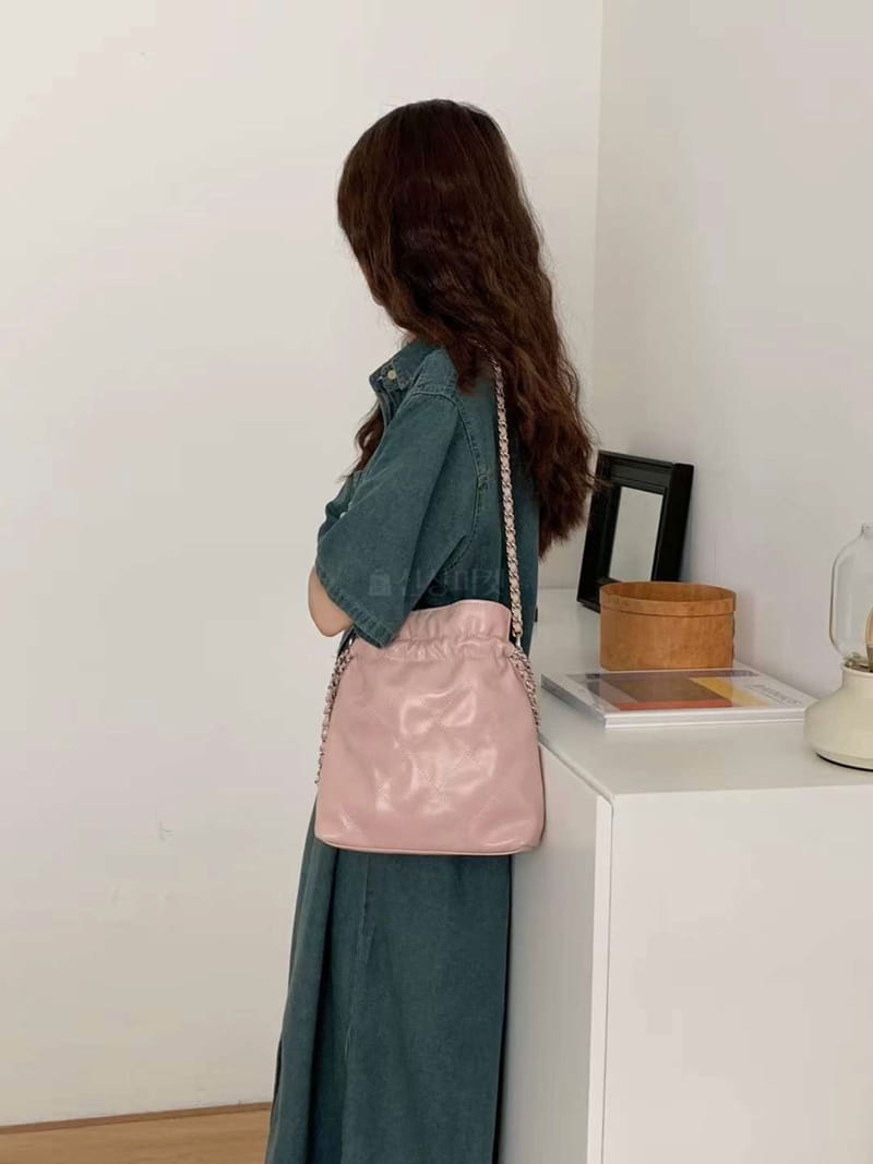 A In - Korean Women Fashion - #womensfashion - Lanez Quilitng Chain Bag - 3