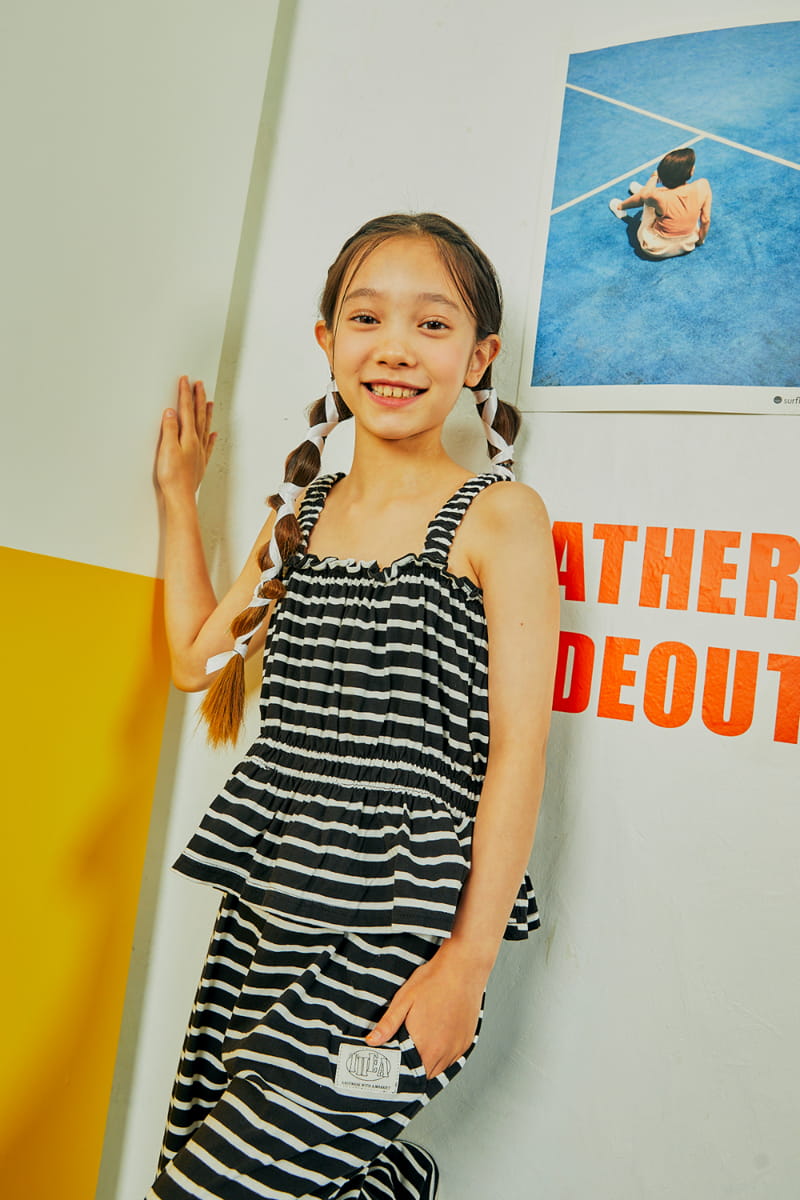 A-Market - Korean Children Fashion - #childofig - Strieps Frill Top Bottom Set - 7
