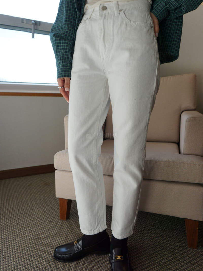 A The A - Korean Women Fashion - #thatsdarling - White Pants - 5