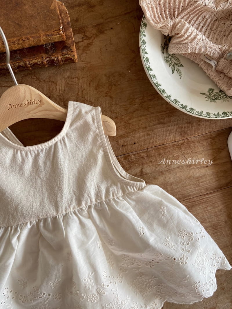 Anne Shirley - Korean Baby Fashion - #babylifestyle - Lace V Blouse - 7