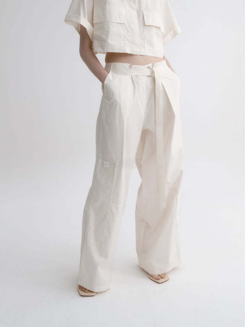 Artisover - Korean Women Fashion - #womensfashion - Poplyn Cargo Pants - 6