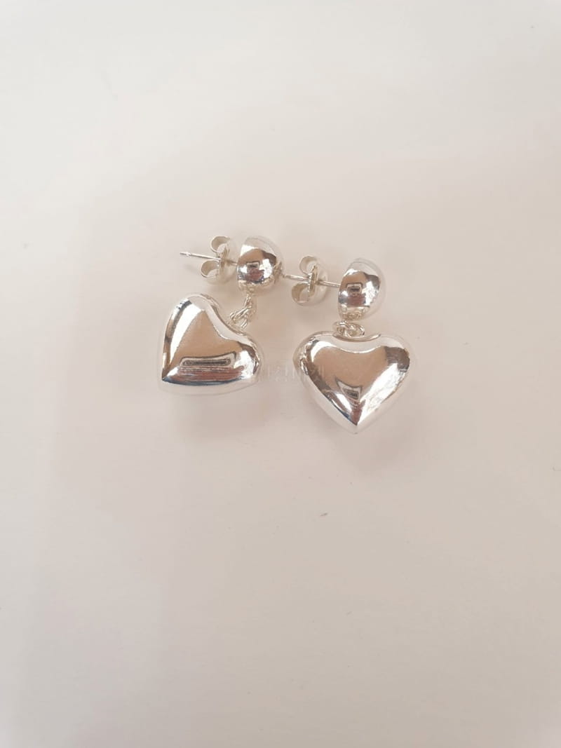 Cabinet - Korean Women Fashion - #momslook - Silver (Silver) Ball Heart Earring