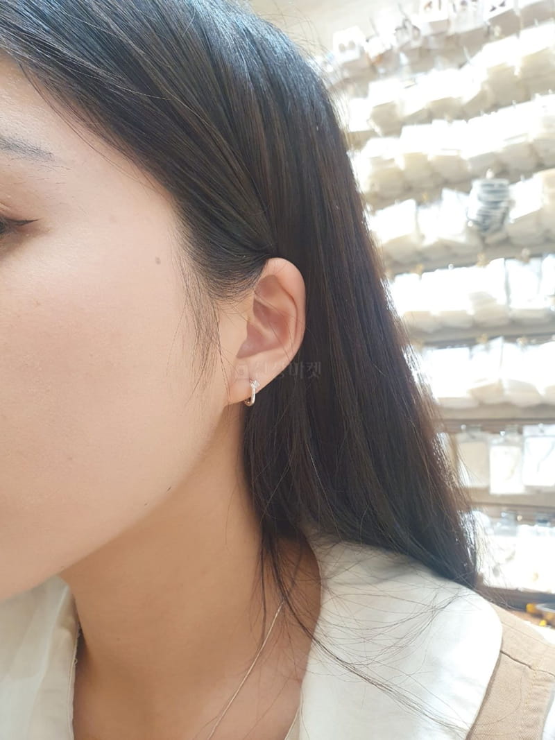 Cabinet - Korean Women Fashion - #pursuepretty - Silver (Silver) Mini Circle Earring - 3
