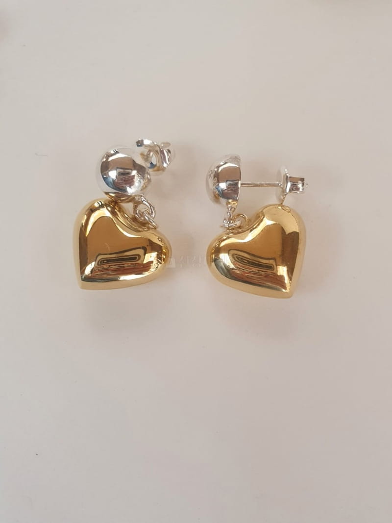 Cabinet - Korean Women Fashion - #shopsmall - Silver Gold Heart Earring - 2