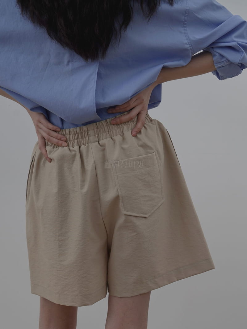 Comely - Korean Women Fashion - #vintagekidsstyle - Half Pants - 12