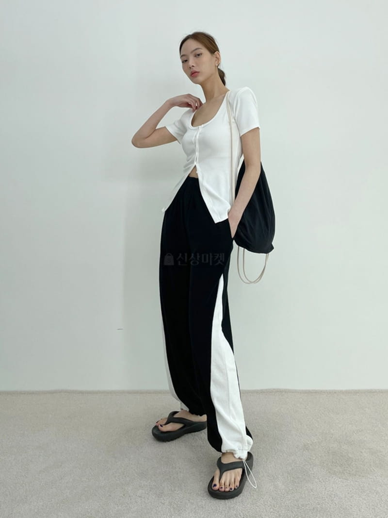 D2 - Korean Women Fashion - #momslook - Inssa Rib Cardigan - 11