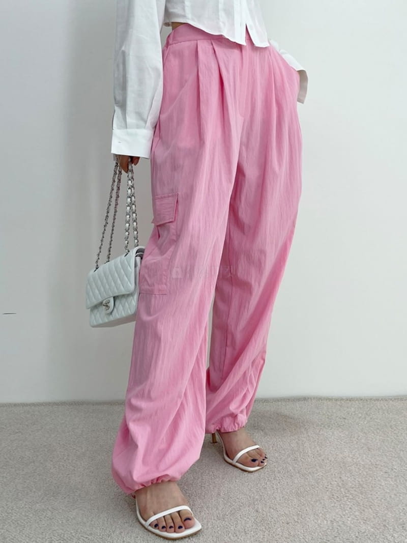 D2 - Korean Women Fashion - #momslook - Glem Cargo Pants - 2