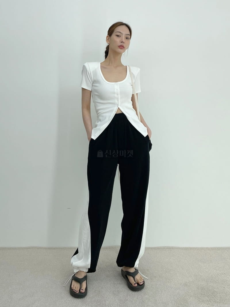 D2 - Korean Women Fashion - #womensfashion - Inssa Rib Cardigan - 10