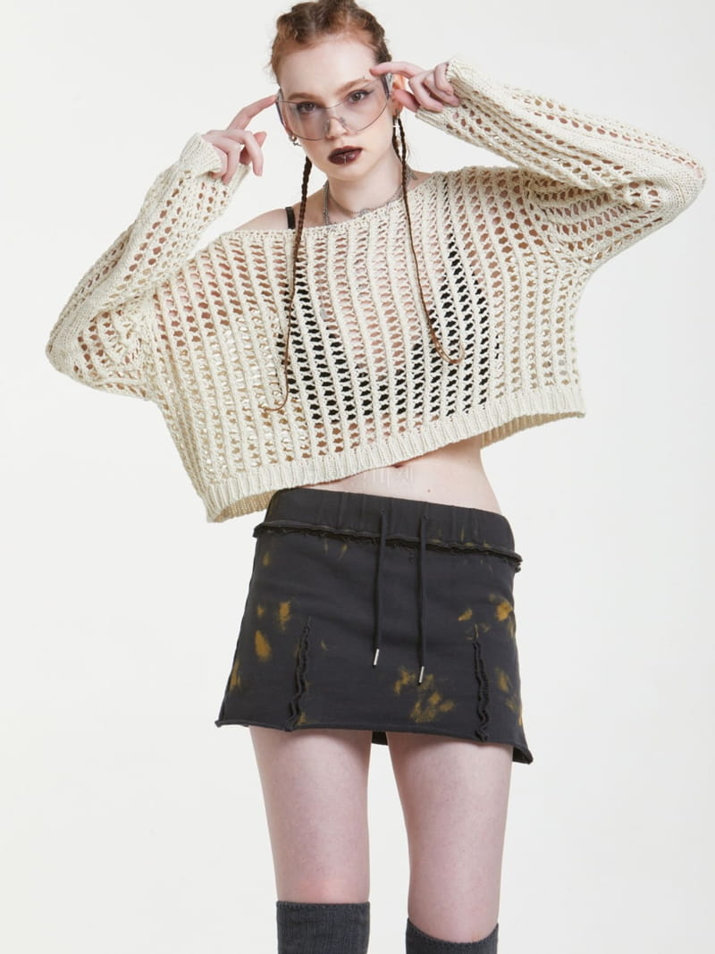 Gateless - Korean Women Fashion - #womensfashion - Bay Crop Knit Tee - 2