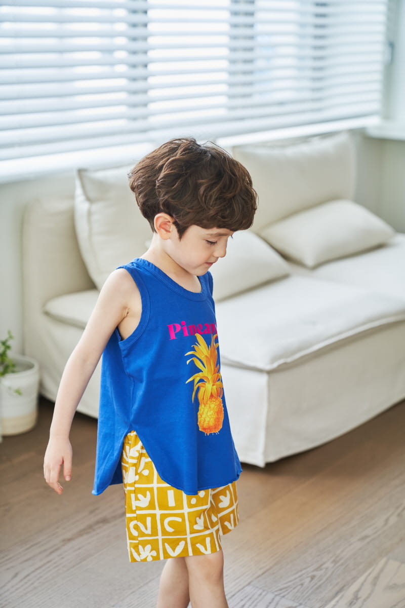 Green Tomato - Korean Children Fashion - #childofig - Pineapple Sleeveless Tee - 2