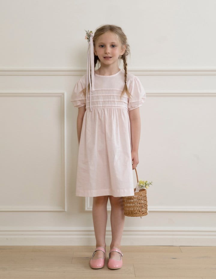 Le Bev - Korean Children Fashion - #littlefashionista - Gold Pintuck One-piece Pink - 2