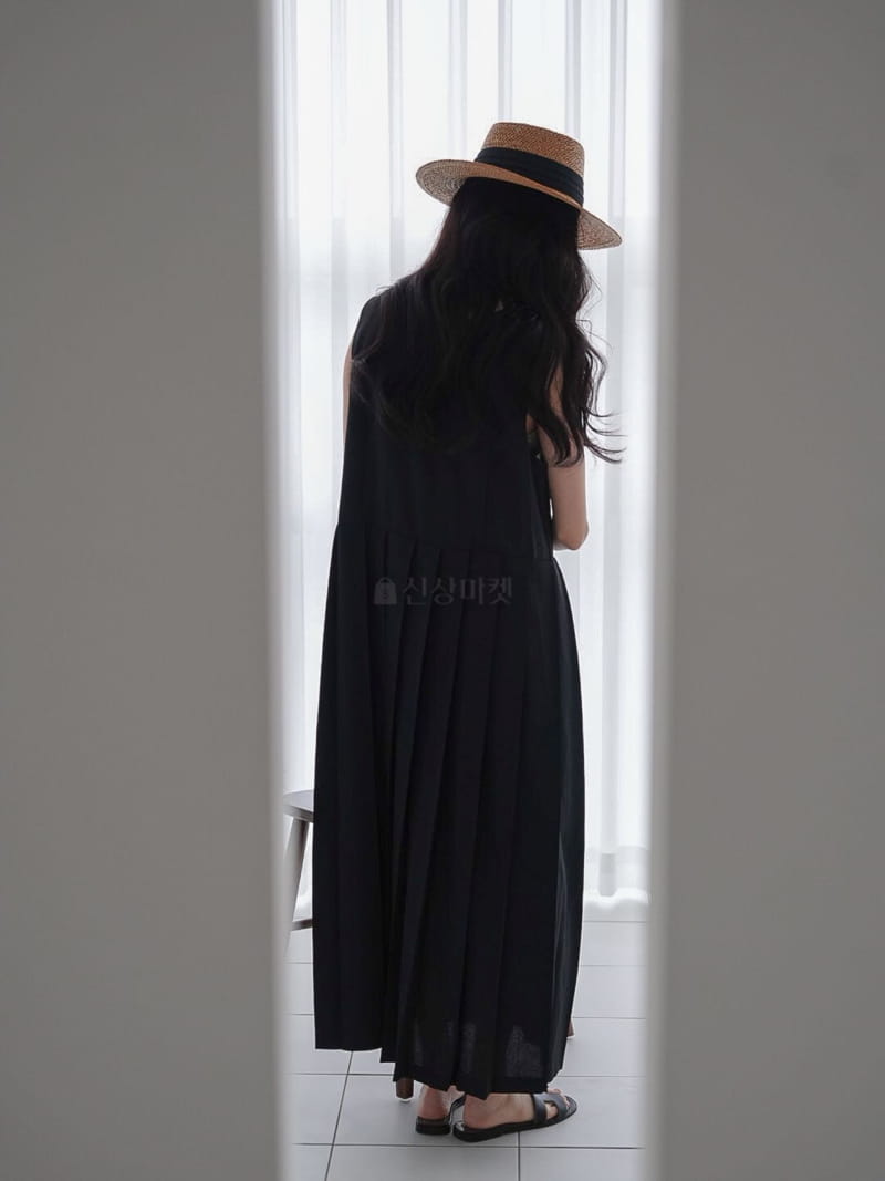 Milui - Korean Women Fashion - #momslook - Lyn One-piece - 10