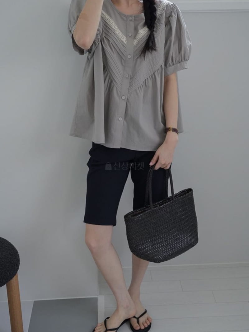 Milui - Korean Women Fashion - #restrostyle - Nunu Blouse - 5