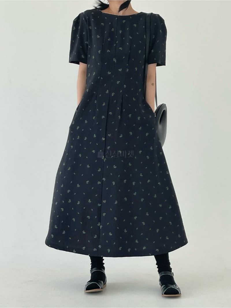 Oli Seoul - Korean Women Fashion - #vintagekidsstyle - Black Sola One-piece - 4