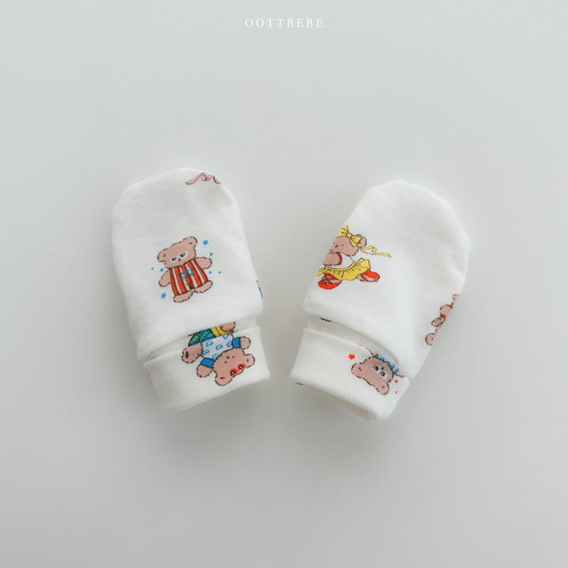 Oott Bebe - Korean Baby Fashion - #babyootd - Friends Foot Hand Warmer - 2