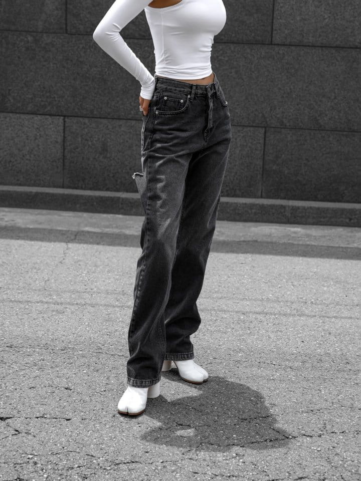 Paper Moon - Korean Women Fashion - #thelittlethings - Back Split Jeans - 3