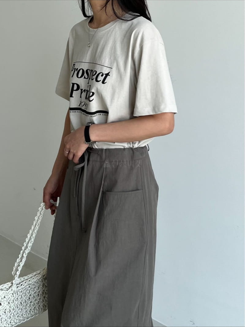 Taupe - Korean Women Fashion - #momslook - Prade Tee - 8