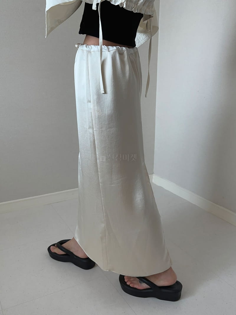 Unene Garden - Korean Women Fashion - #restrostyle - Shatin Skirt - 7