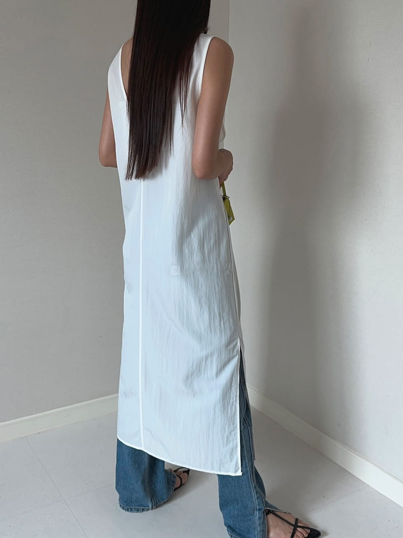 Unene Garden - Korean Women Fashion - #restrostyle - Laon One-piece - 9