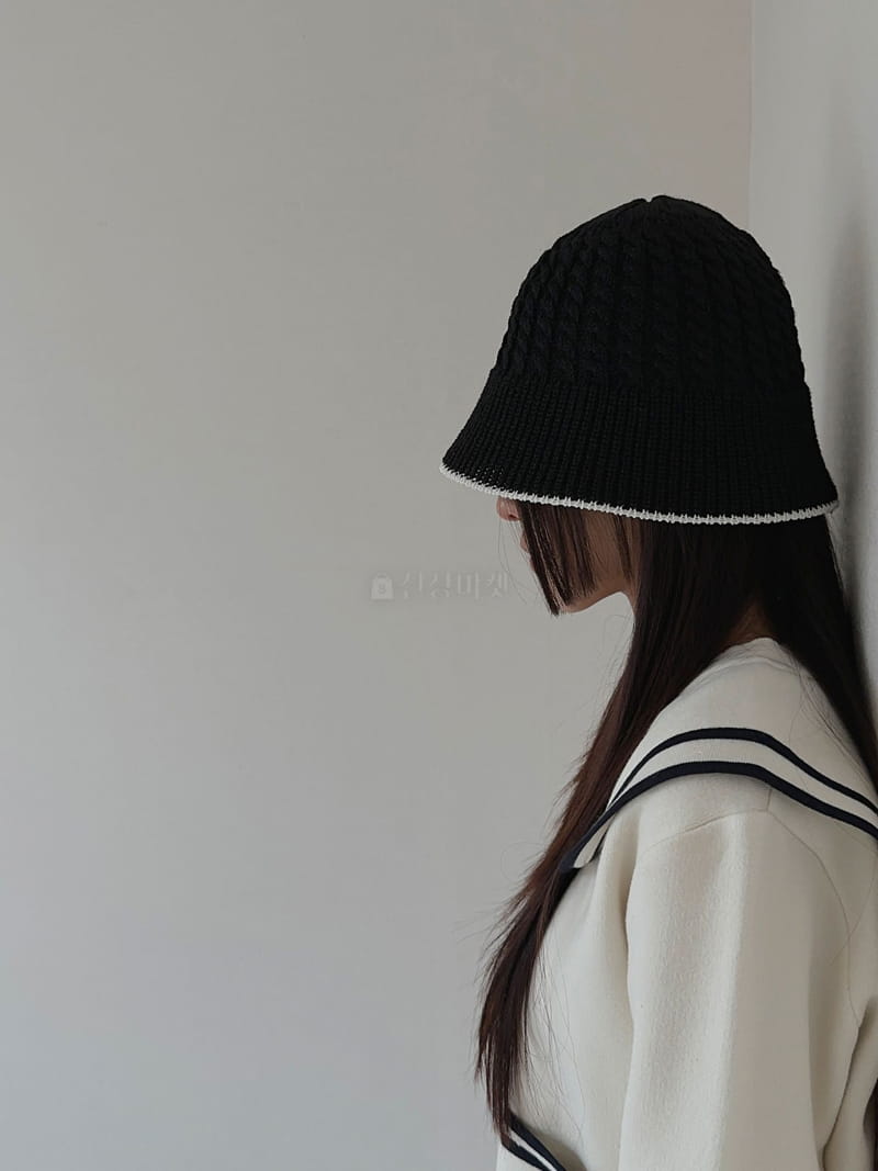 Unene Garden - Korean Women Fashion - #womensfashion - Cable Bucket Hat - 5