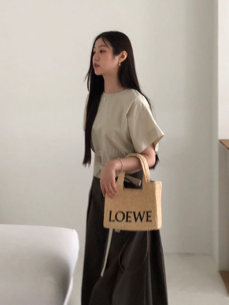 Your - Korean Women Fashion - #momslook - BB Round Short Sleeves Blouse - 12