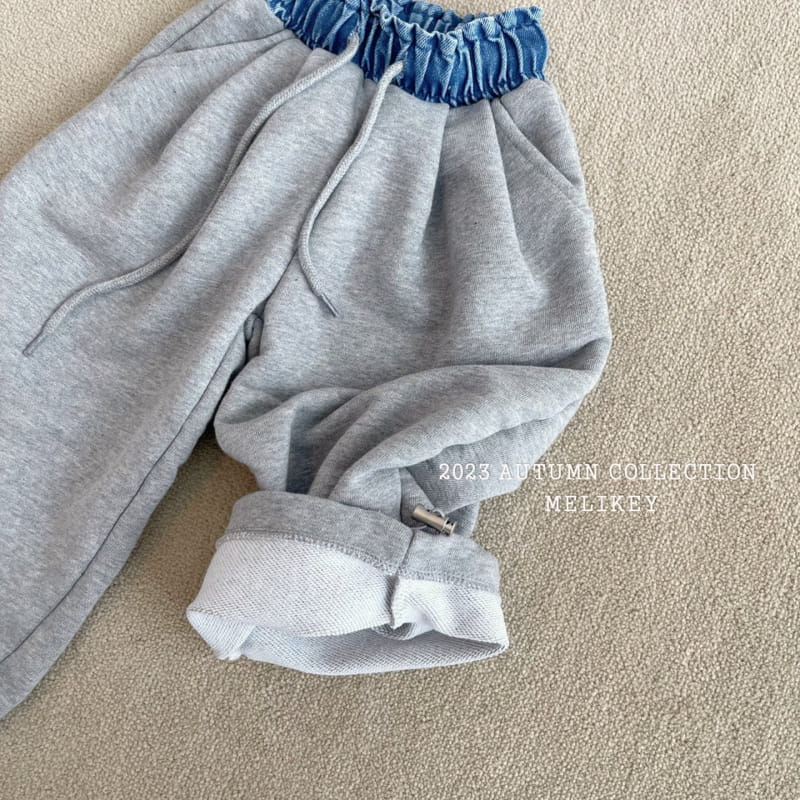 Melikey - Korean Children Fashion - #toddlerclothing - Denim OB Pants - 5