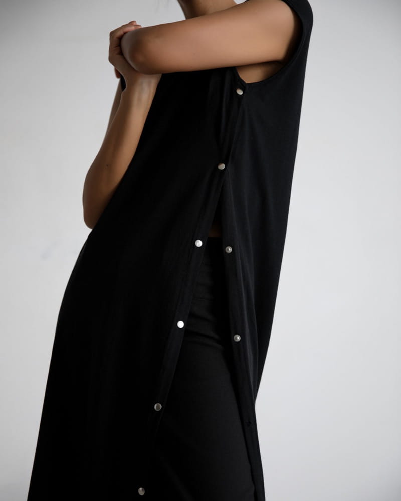 Paper Moon - Korean Women Fashion - #vintagekidsstyle - One Side Slit One-piece - 3