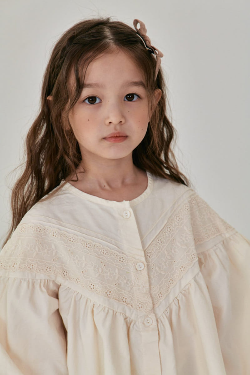 A-Market - Korean Children Fashion - #stylishchildhood - Velvet Ribbon Hairpink - 6