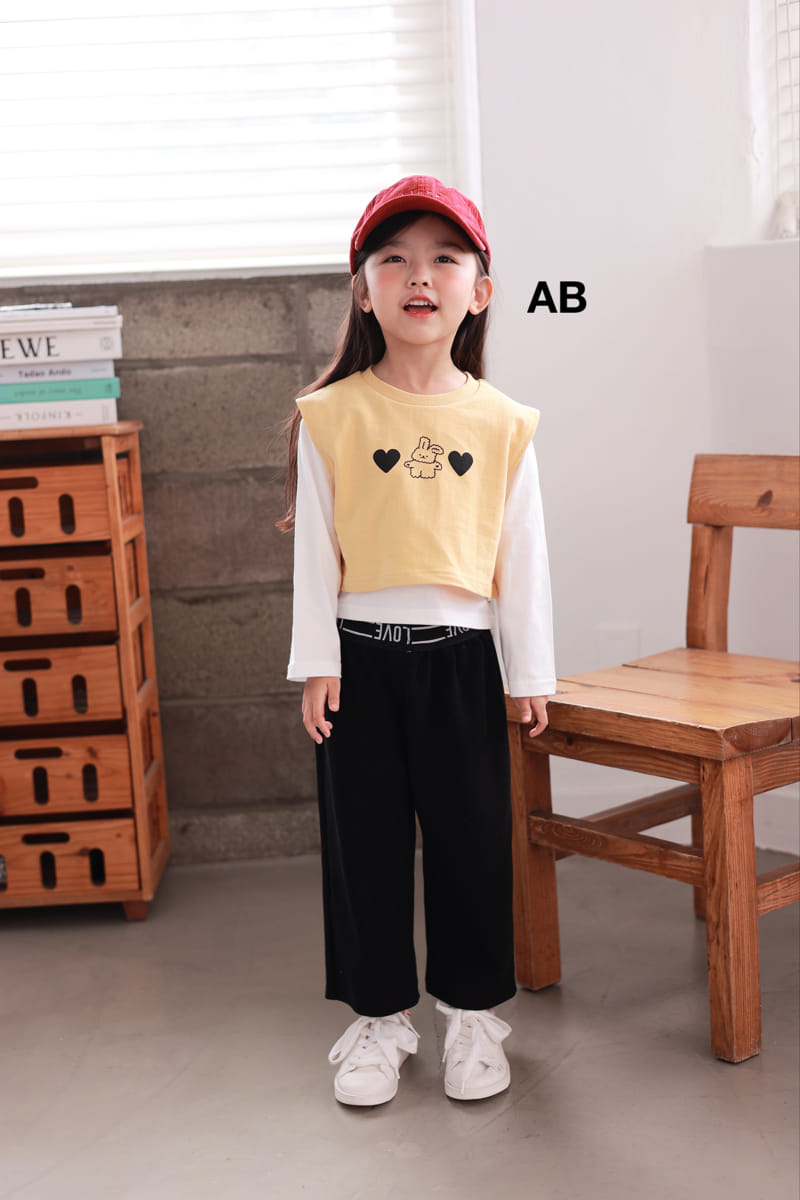 Ab - Korean Children Fashion - #kidzfashiontrend - Heart Rabbit Vest - 10