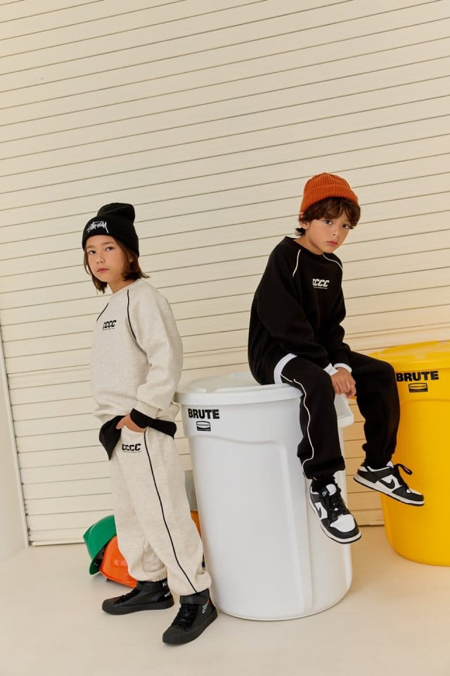 Apple Smile - Korean Children Fashion - #kidsstore - C Sweatshirt
