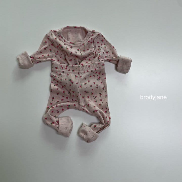 Brody Jane - Korean Children Fashion - #childrensboutique - Cotton Eyelet Wahing Flower Pajama - 2