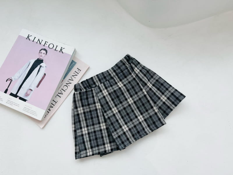 Dore Dore - Korean Children Fashion - #childofig - Mus Wrinkle Skirt Pants - 10