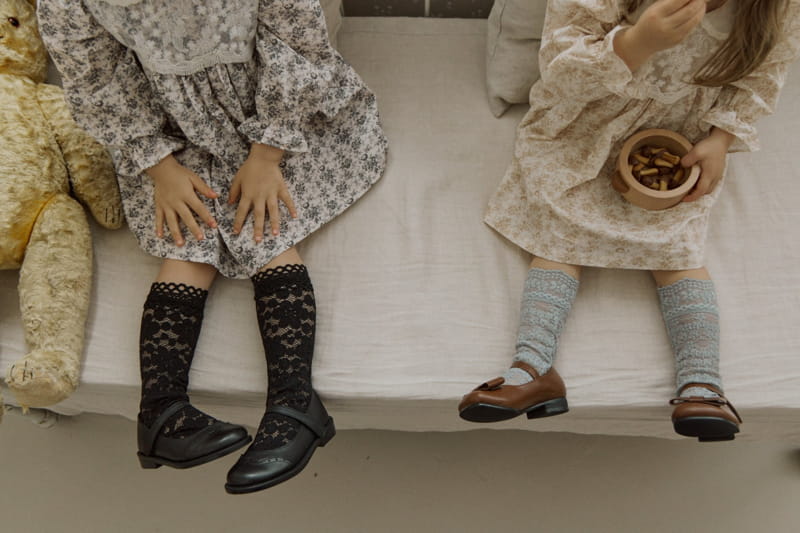 Flo - Korean Children Fashion - #kidzfashiontrend - Jue Jue Knee Socks - 12