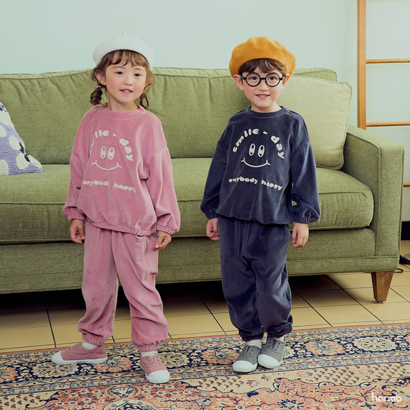 Hanab - Korean Children Fashion - #prettylittlegirls - Veloure Top Bottom Set - 4