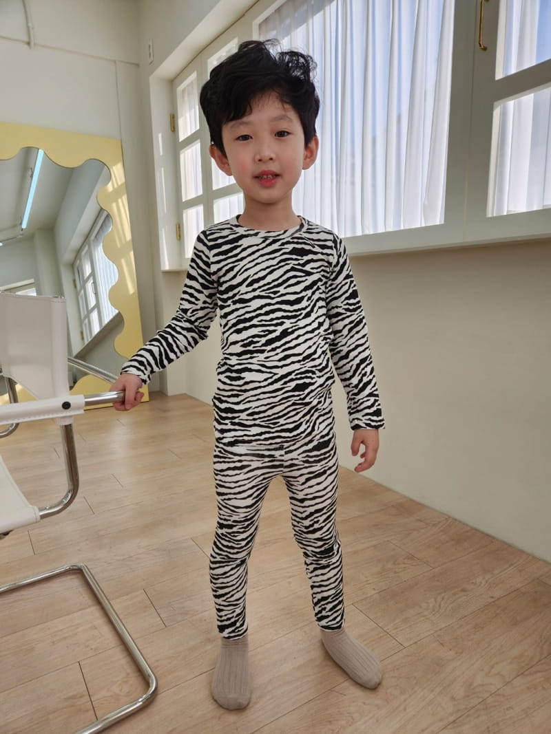 Heart Baby - Korean Children Fashion - #kidsshorts - Leopard Easywear - 11