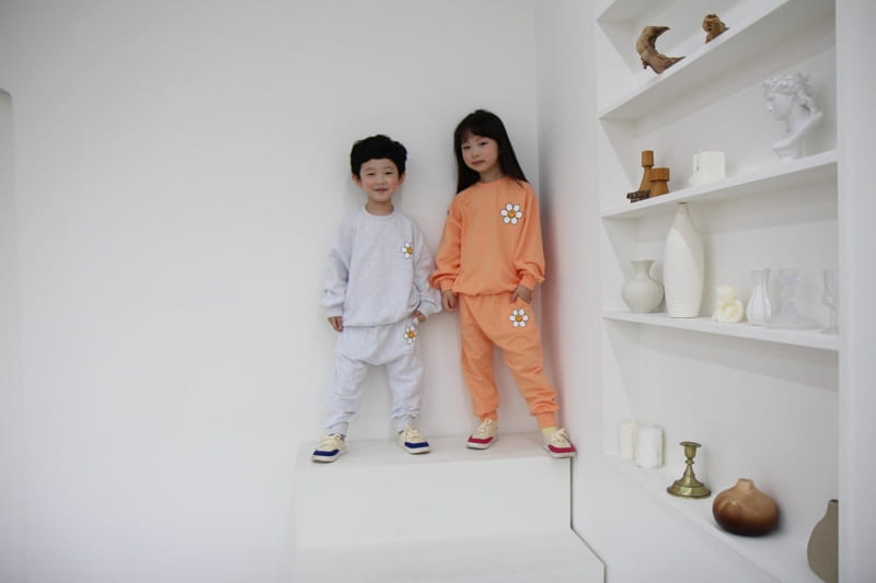 Heart Baby - Korean Children Fashion - #kidsshorts - Sun Flower Top Bottom Set