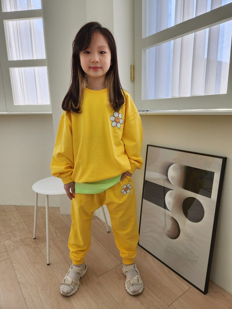 Heart Baby - Korean Children Fashion - #toddlerclothing - Sun Flower Top Bottom Set - 10