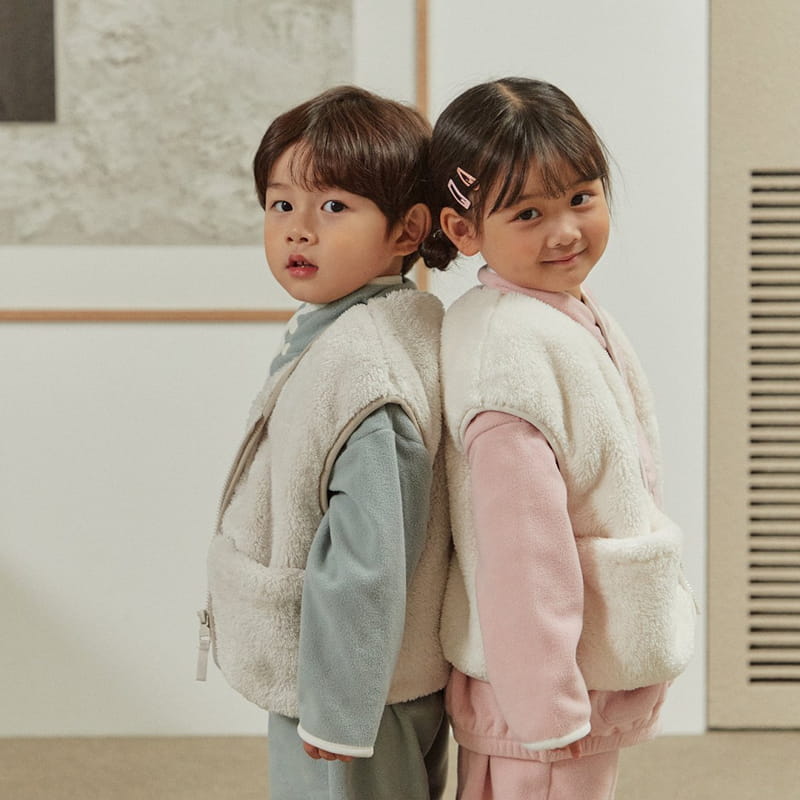 Here I Am - Korean Children Fashion - #childofig - Kinder Bread Vest - 9
