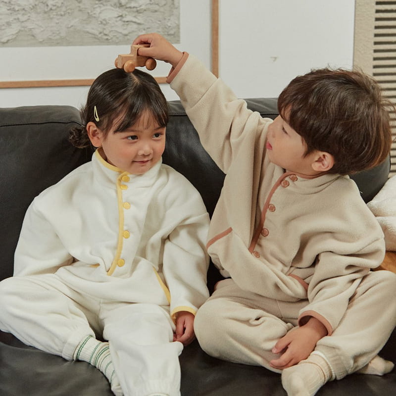 Here I Am - Korean Children Fashion - #childofig - Hipen Fleece Set up - 11