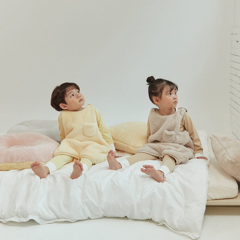 Here I Am - Korean Children Fashion - #designkidswear - Kinder Sleep Vest - 10