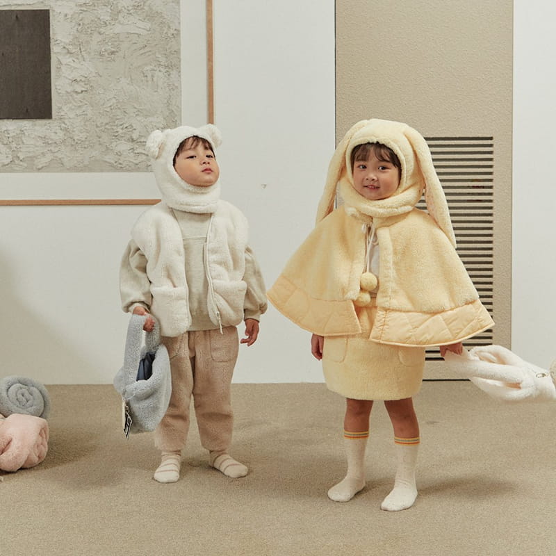 Here I Am - Korean Children Fashion - #designkidswear - Kinder Bear Hat - 4