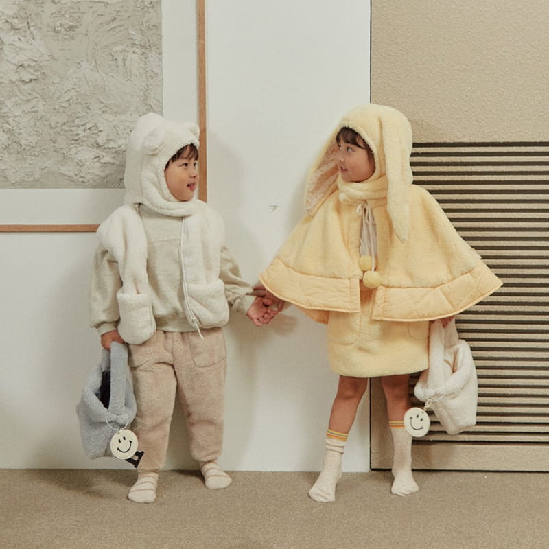 Here I Am - Korean Children Fashion - #fashionkids - Kinder Bear Hat - 5