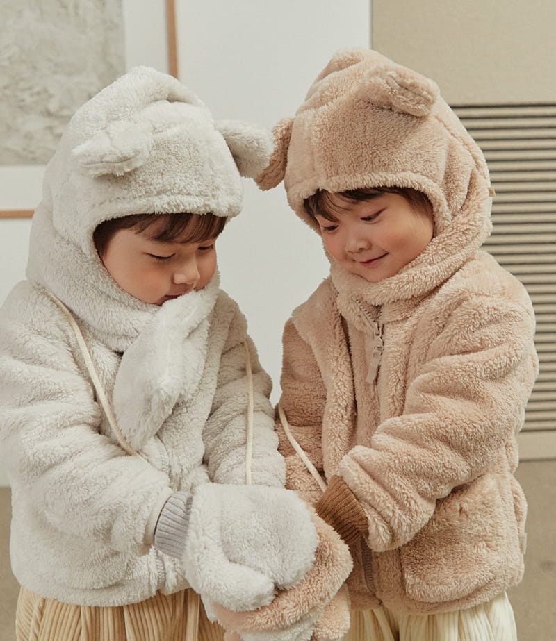 Here I Am - Korean Children Fashion - #littlefashionista - Kinder Bear Hat - 10