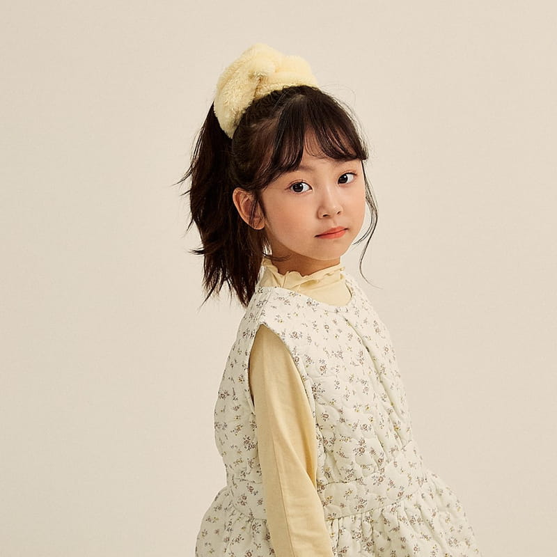 Here I Am - Korean Children Fashion - #littlefashionista - Muse High Neck Tee - 3