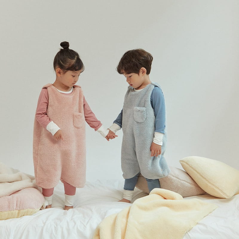 Here I Am - Korean Children Fashion - #magicofchildhood - Kinder Lounge Cushion - 7
