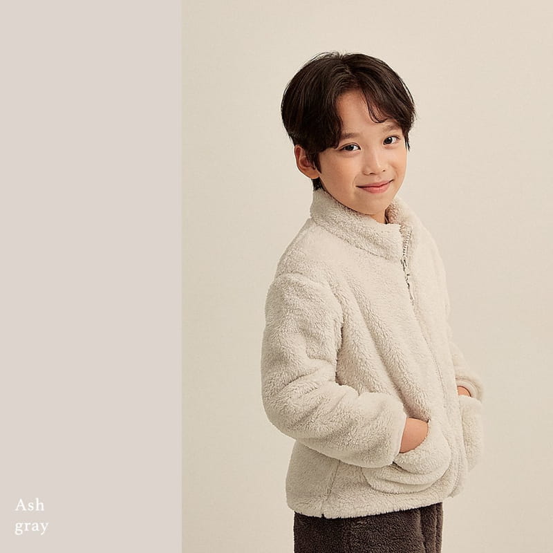 Here I Am - Korean Children Fashion - #magicofchildhood - Kinder Fleece Jacket With Mom - 9
