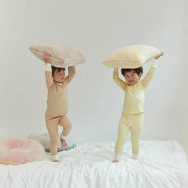 Here I Am - Korean Children Fashion - #minifashionista - Kinder Lounge Cushion - 8