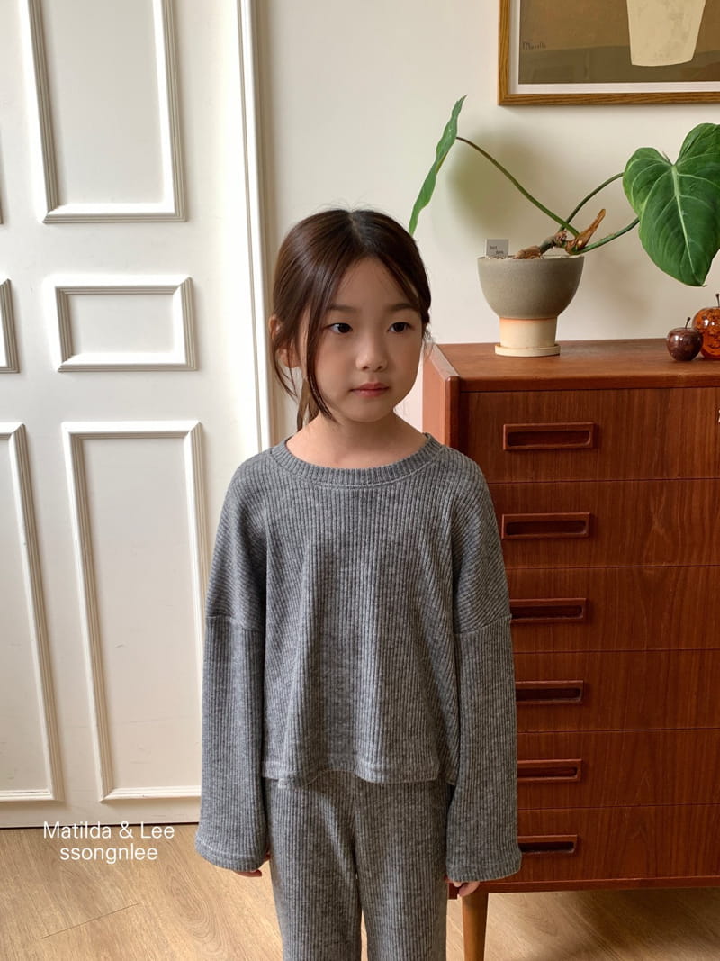 Matilda & Lee - Korean Children Fashion - #childofig - Knit Crop Top Bottom Set - 2