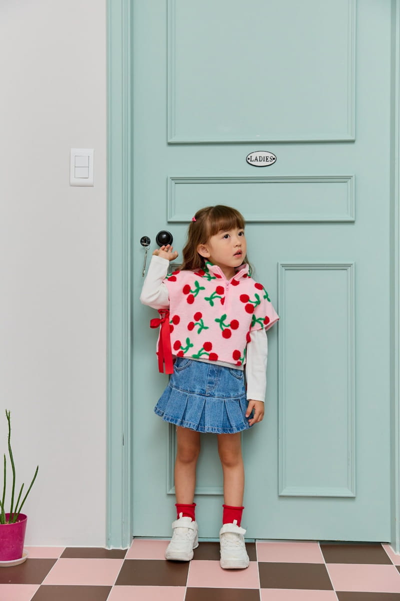 Miniature - Korean Children Fashion - #Kfashion4kids - Cherry Vest