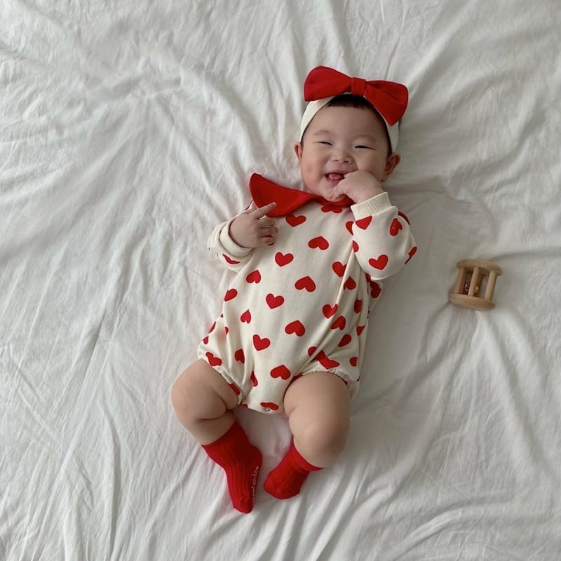Moran - Korean Baby Fashion - #babyootd - Heart Collar Bodysuit - 12